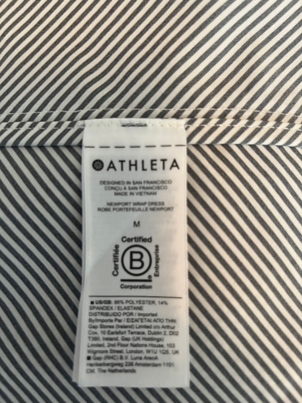 Athleta Lightweight Striped Newport Wrap Dress Size Medium | Easy Care Dress - Picture 10 of 10